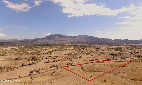7 Acres of Residential Land for Sale in Prescott, Arizona