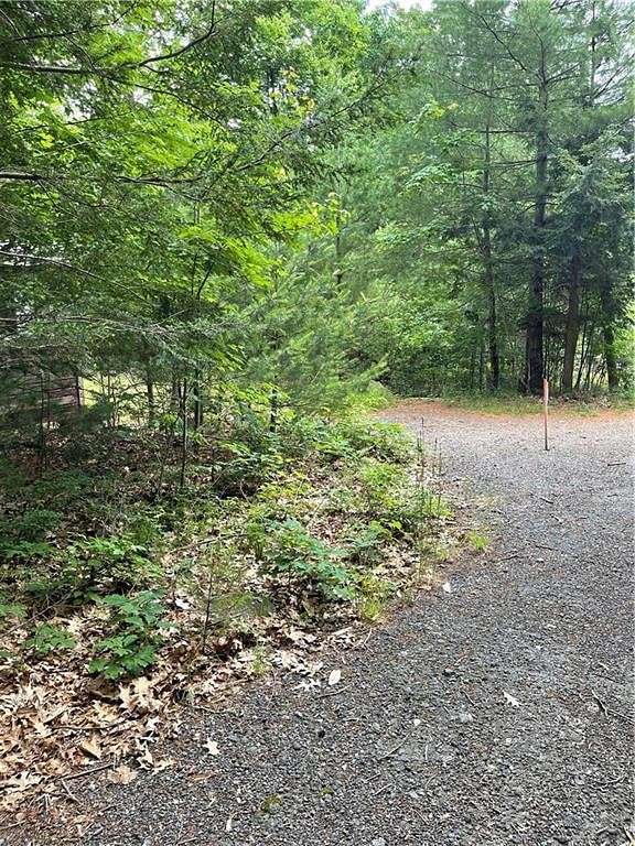 0.37 Acres of Residential Land for Sale in Glocester Town, Rhode Island