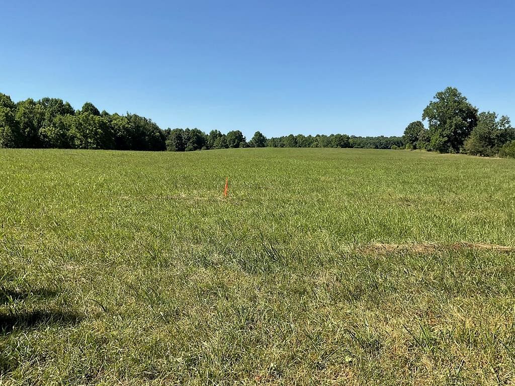 175 Acres of Agricultural Land for Sale in Hilham, Tennessee