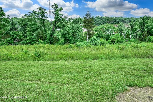 0.88 Acres of Residential Land for Sale in Jefferson City, Missouri