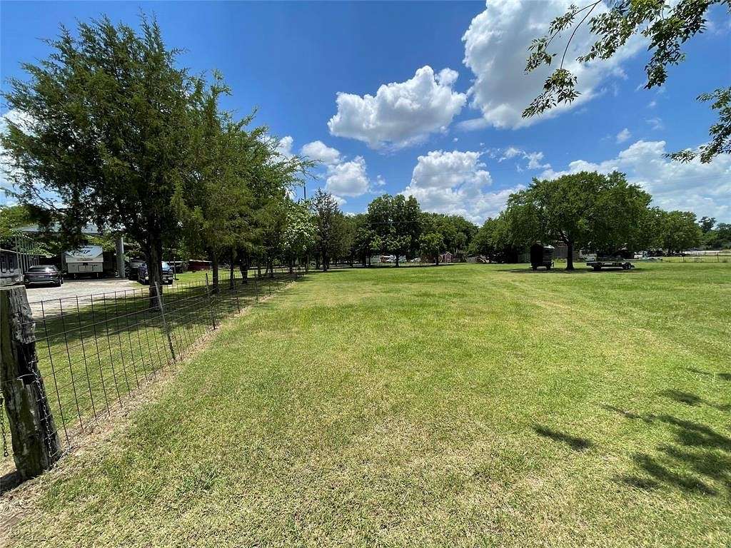 4.2 Acres of Improved Mixed-Use Land for Sale in Richland, Texas