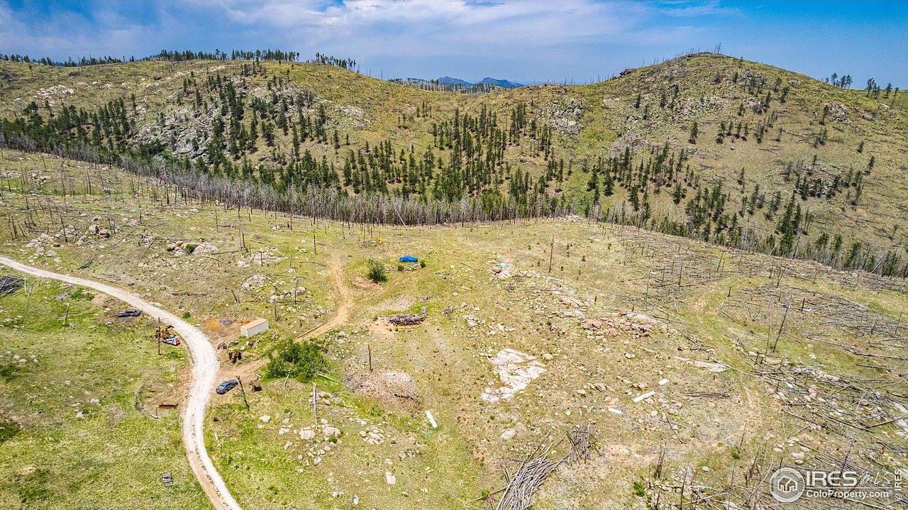 20 Acres of Land for Sale in Bellvue, Colorado