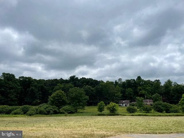 140 Acres of Land for Sale in Newmanstown, Pennsylvania