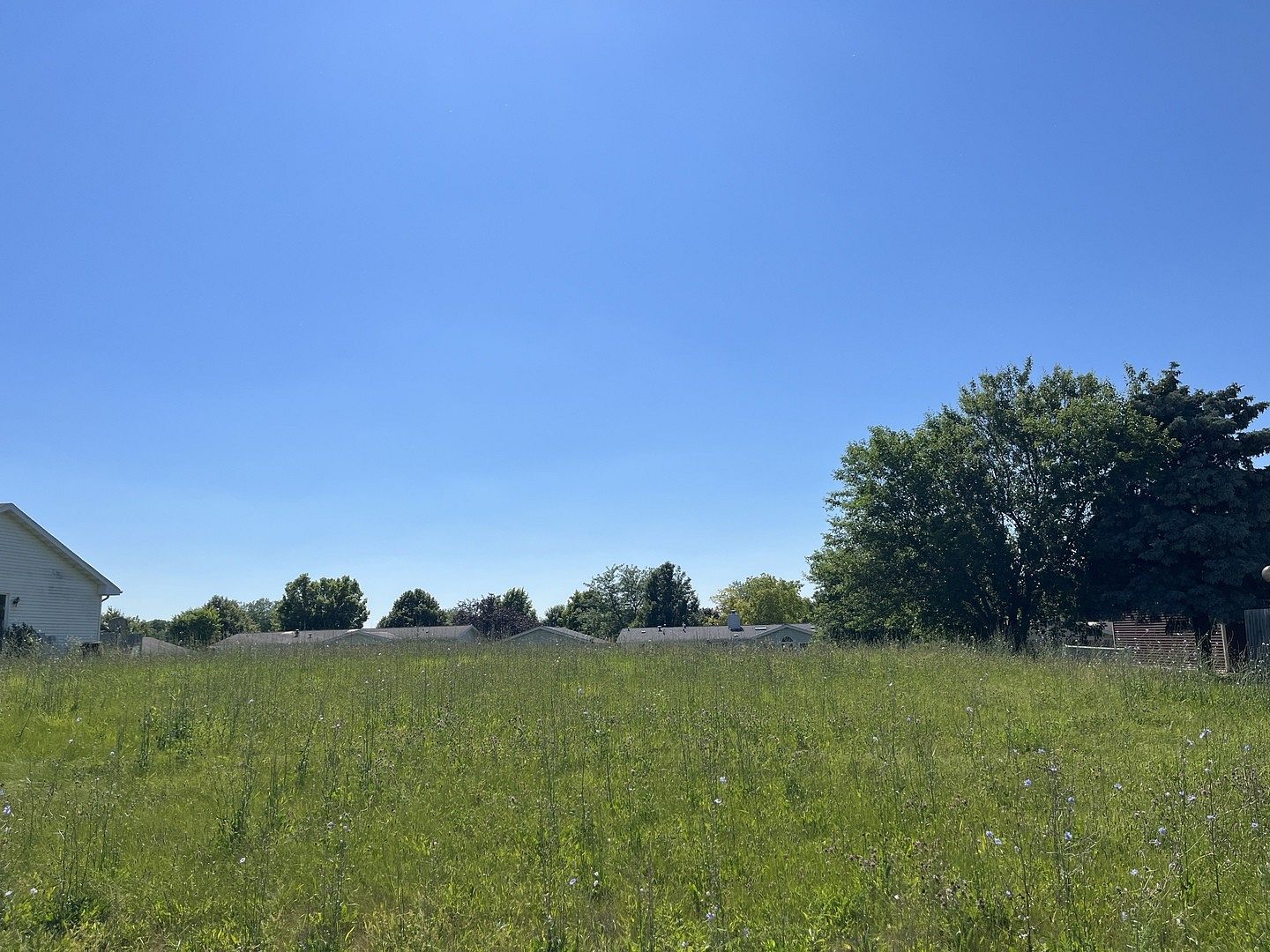 0.3 Acres of Land for Sale in Marengo, Illinois