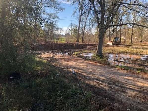 0.6 Acres of Mixed-Use Land for Sale in Alexandria, Louisiana