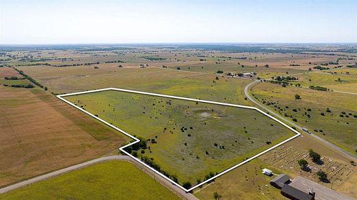 33.9 Acres of Agricultural Land for Sale in Gatesville, Texas