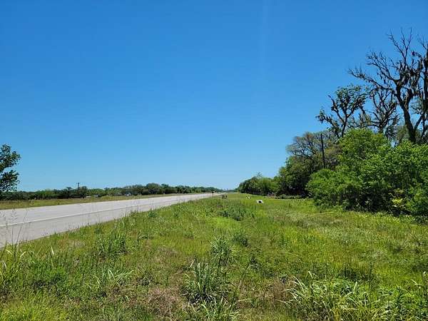 3.39 Acres of Residential Land for Sale in Van Vleck, Texas