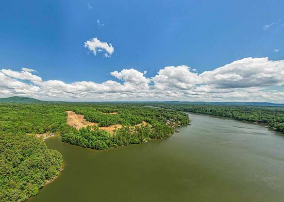 6 Acres of Residential Land for Sale in Hot Springs, Arkansas
