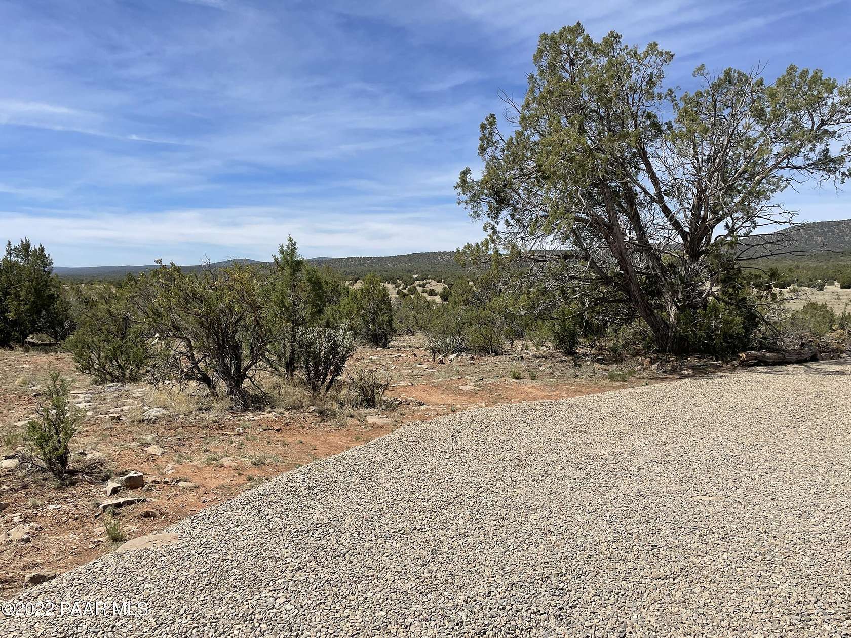 1 Acre of Residential Land for Sale in Seligman, Arizona
