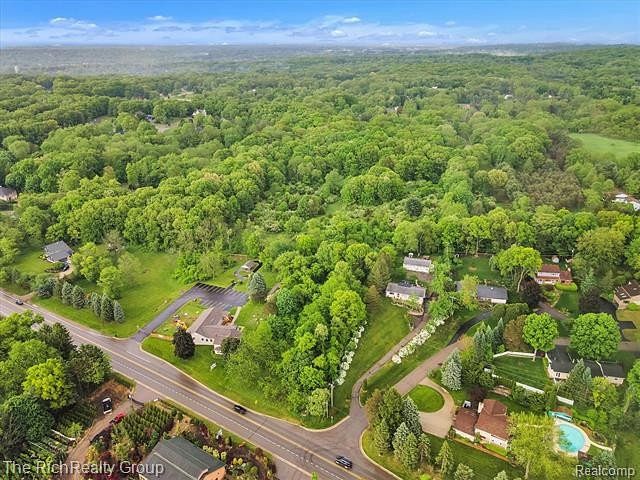 1.4 Acres of Residential Land for Sale in Milford, Michigan
