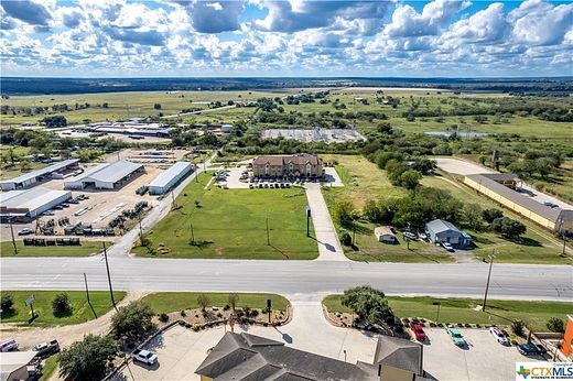 1 Acre of Commercial Land for Sale in Gonzales, Texas