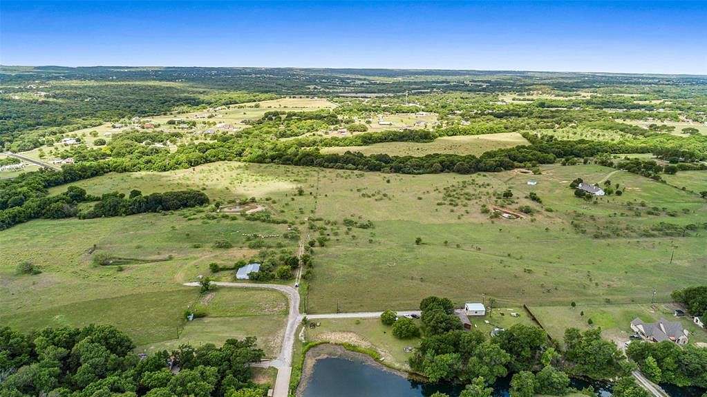 71 Acres of Land for Sale in Azle, Texas