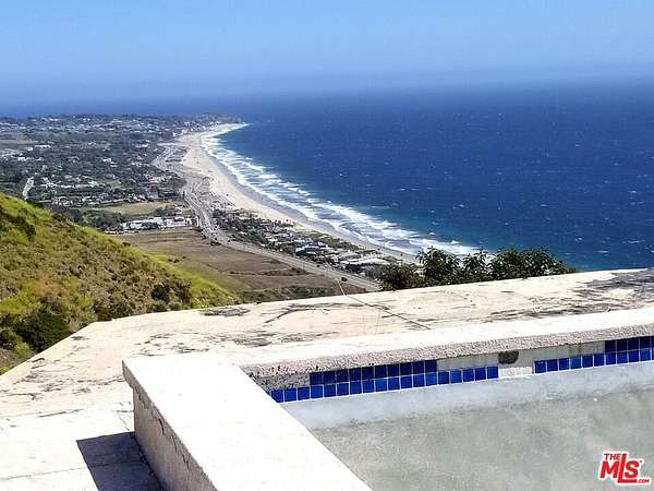 4.66 Acres of Residential Land for Sale in Malibu, California