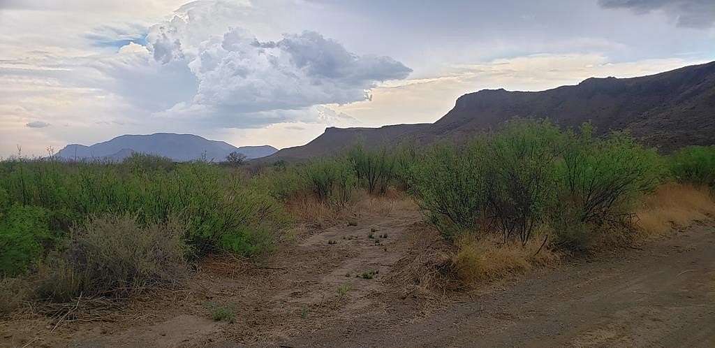 5 Acres of Land for Sale in Terlingua, Texas