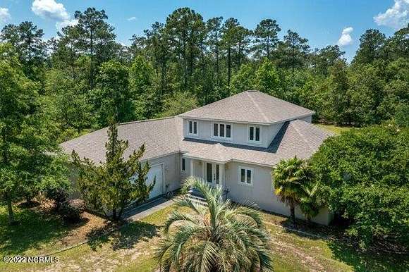13.8 Acres of Land with Home for Sale in Beaufort, North Carolina