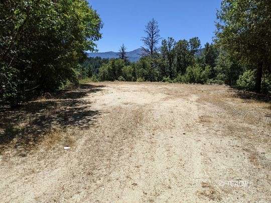 28.8 Acres of Land for Sale in Lewiston, California