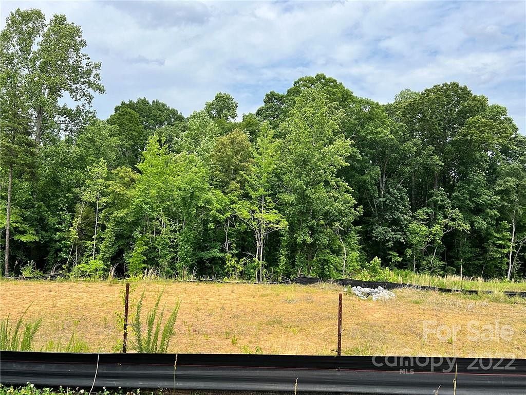 0.41 Acres of Residential Land for Sale in Huntersville, North Carolina