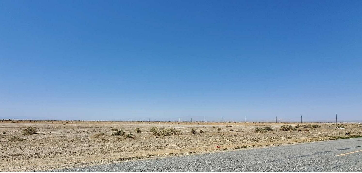 9.7 Acres of Land for Sale in Lancaster, California