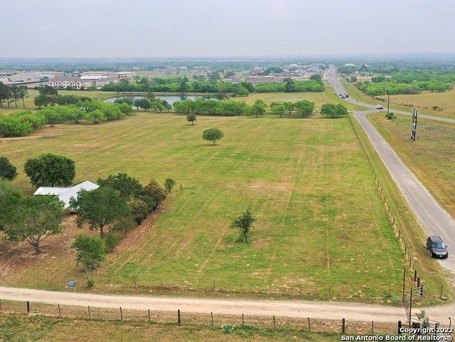 10 Acres of Improved Mixed-Use Land for Sale in La Vernia, Texas