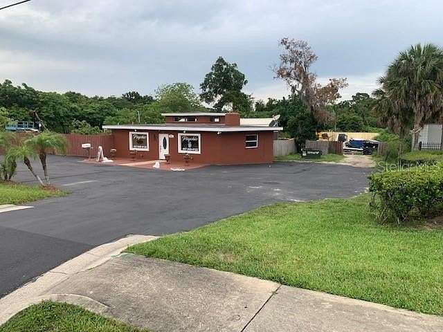 0.61 Acres of Commercial Land for Sale in Apopka, Florida