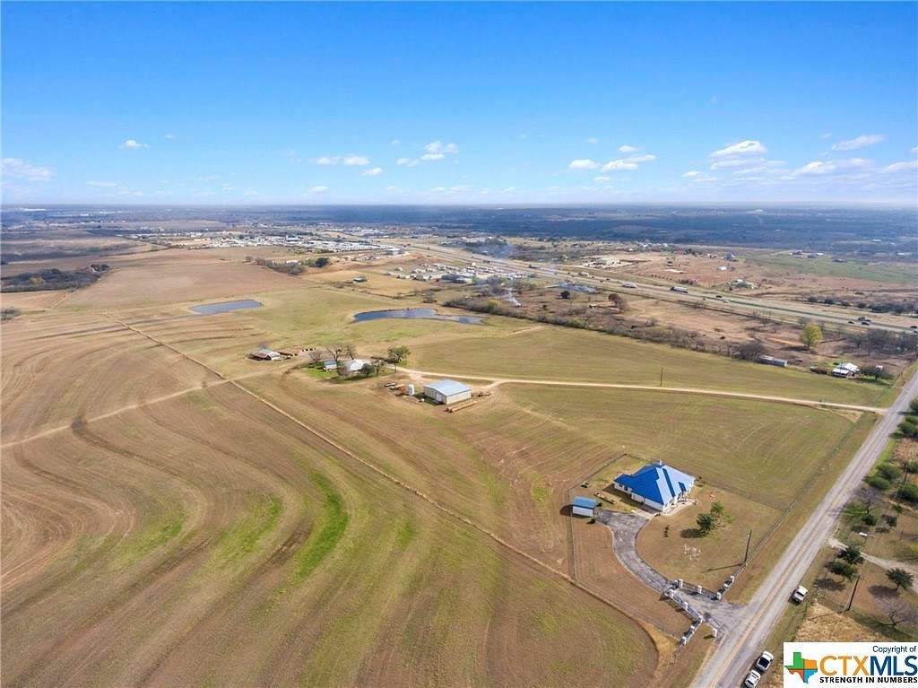 99.601 Acres of Improved Agricultural Land for Sale in Seguin, Texas