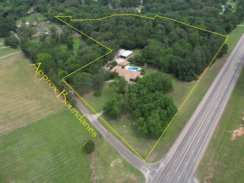 11.8 Acres of Land with Home for Sale in Pittsburg, Texas
