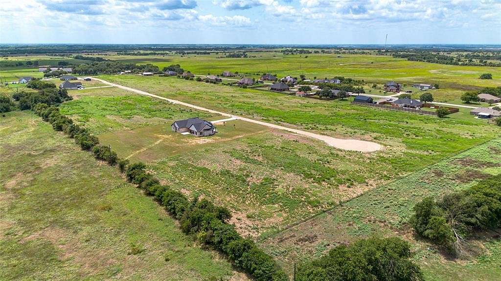 1 Acre of Residential Land for Sale in Hillsboro, Texas