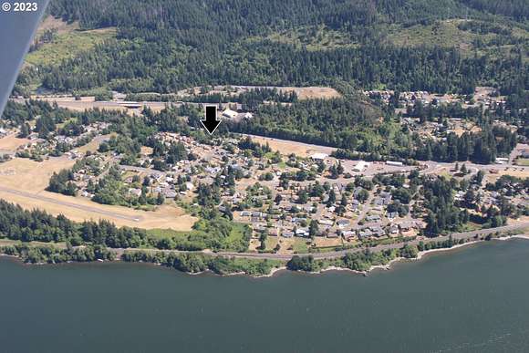 0.85 Acres of Residential Land for Sale in Cascade Locks, Oregon