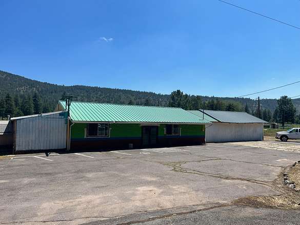 8.7 Acres of Mixed-Use Land for Sale in Chiloquin, Oregon