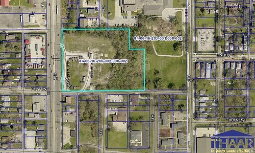 6 Acres of Commercial Land for Sale in Terre Haute, Indiana