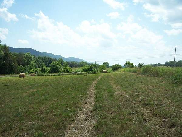 6.58 Acres of Land for Sale in Tazewell, Tennessee