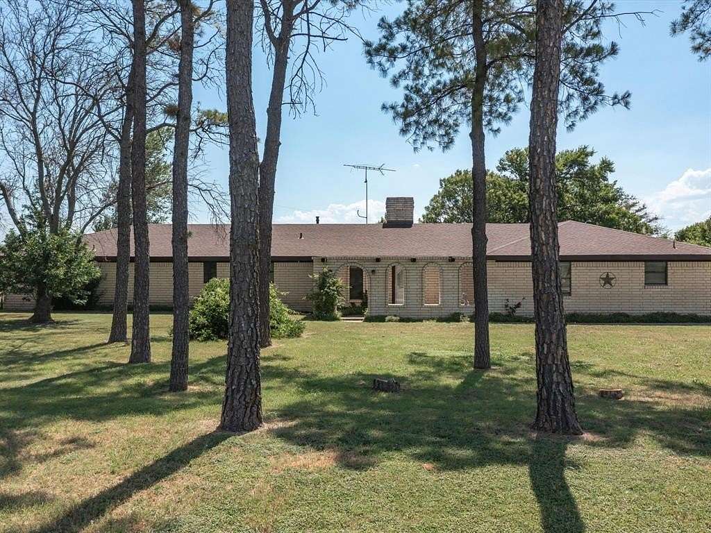 2.4 Acres of Residential Land with Home for Sale in Bowie, Texas