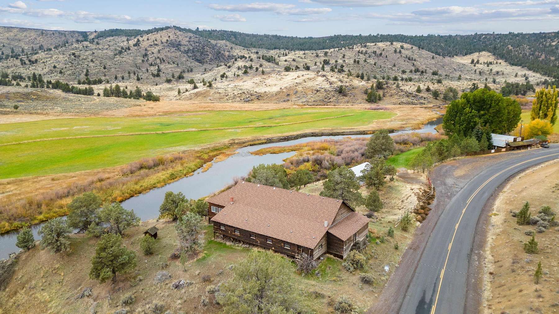 3.6 Acres of Residential Land with Home for Sale in Post, Oregon