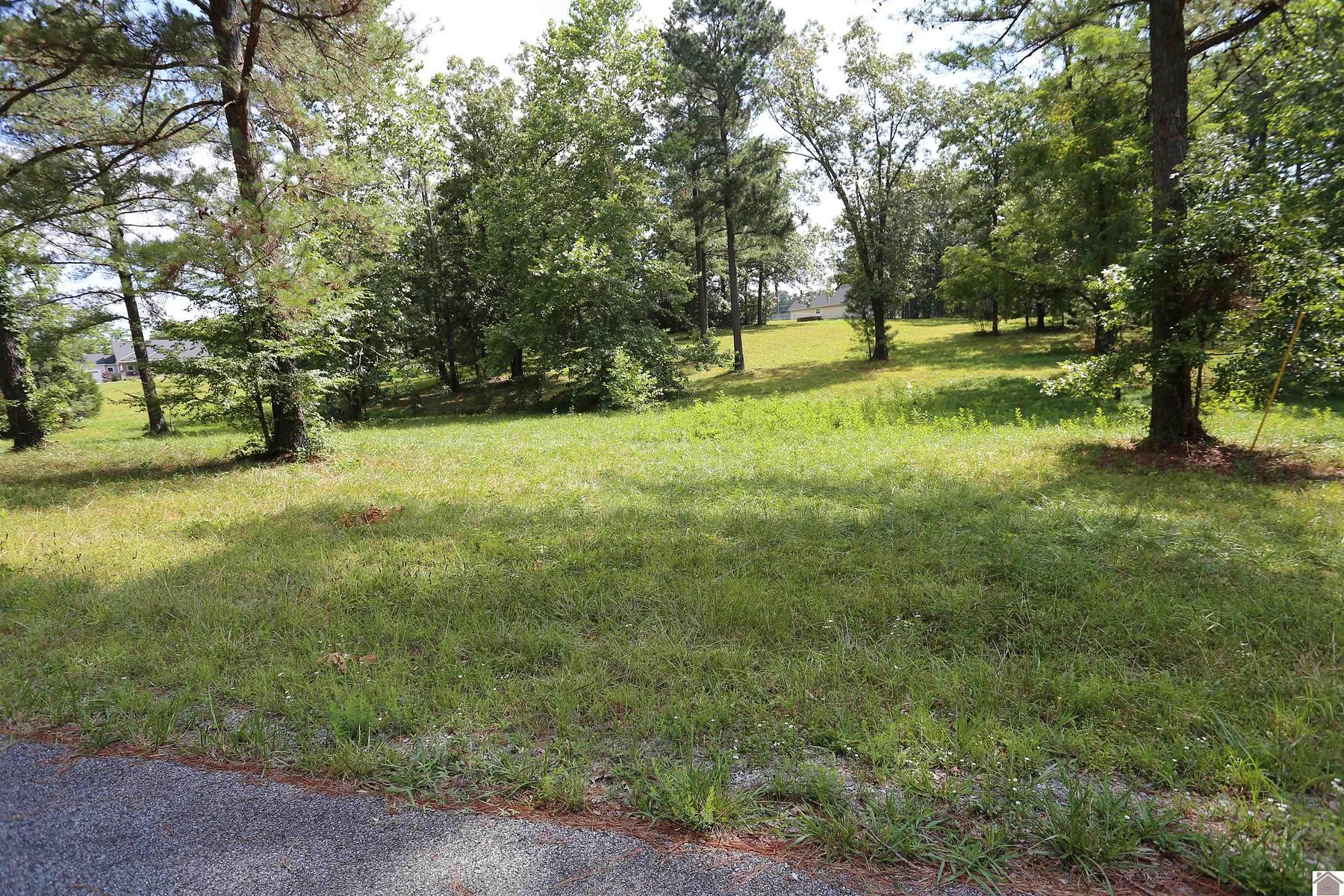 0.53 Acres of Residential Land for Sale in Benton, Kentucky