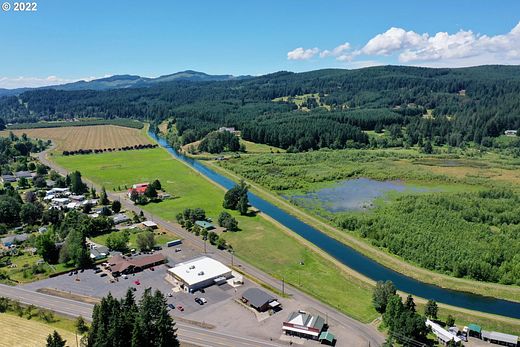 71.5 Acres of Land with Home for Sale in Springfield, Oregon