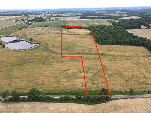 26 Acres of Recreational Land for Sale in Thornville, Ohio