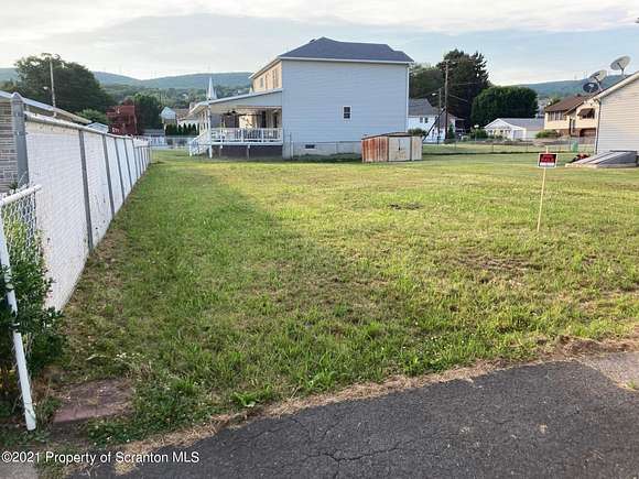 0.09 Acres of Residential Land for Sale in Dickson City, Pennsylvania