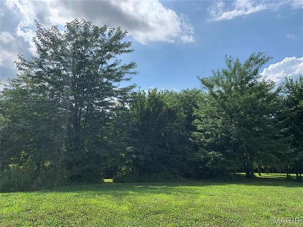 0.67 Acres of Residential Land for Sale in Hannibal, Missouri