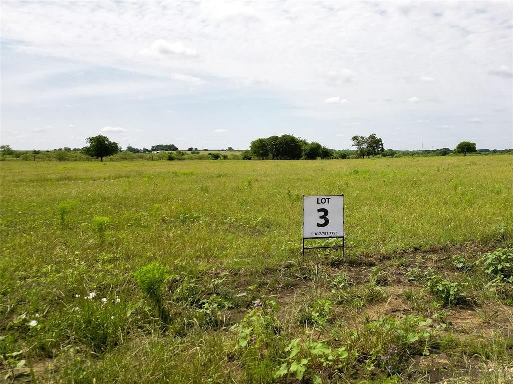 10 Acres of Land for Sale in Covington, Texas