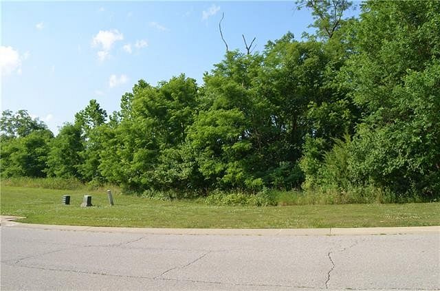 0.46 Acres of Residential Land for Sale in Gladstone, Missouri