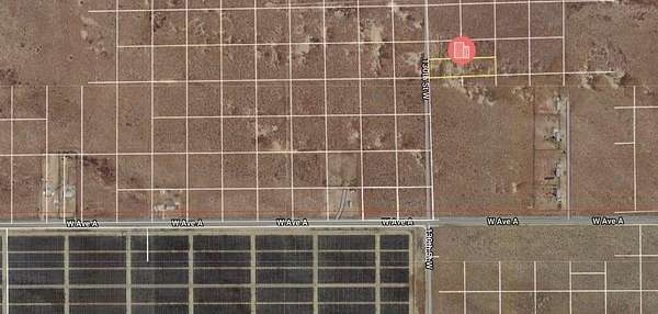2.5 Acres of Land for Sale in Rosamond, California