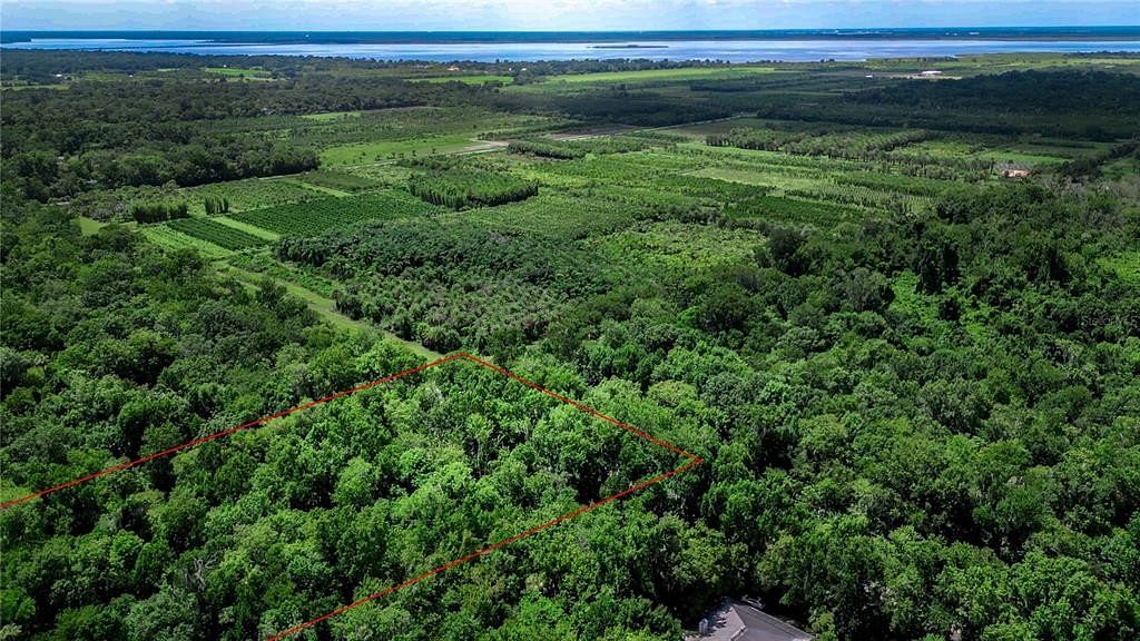 2.9 Acres of Land for Sale in Oviedo, Florida