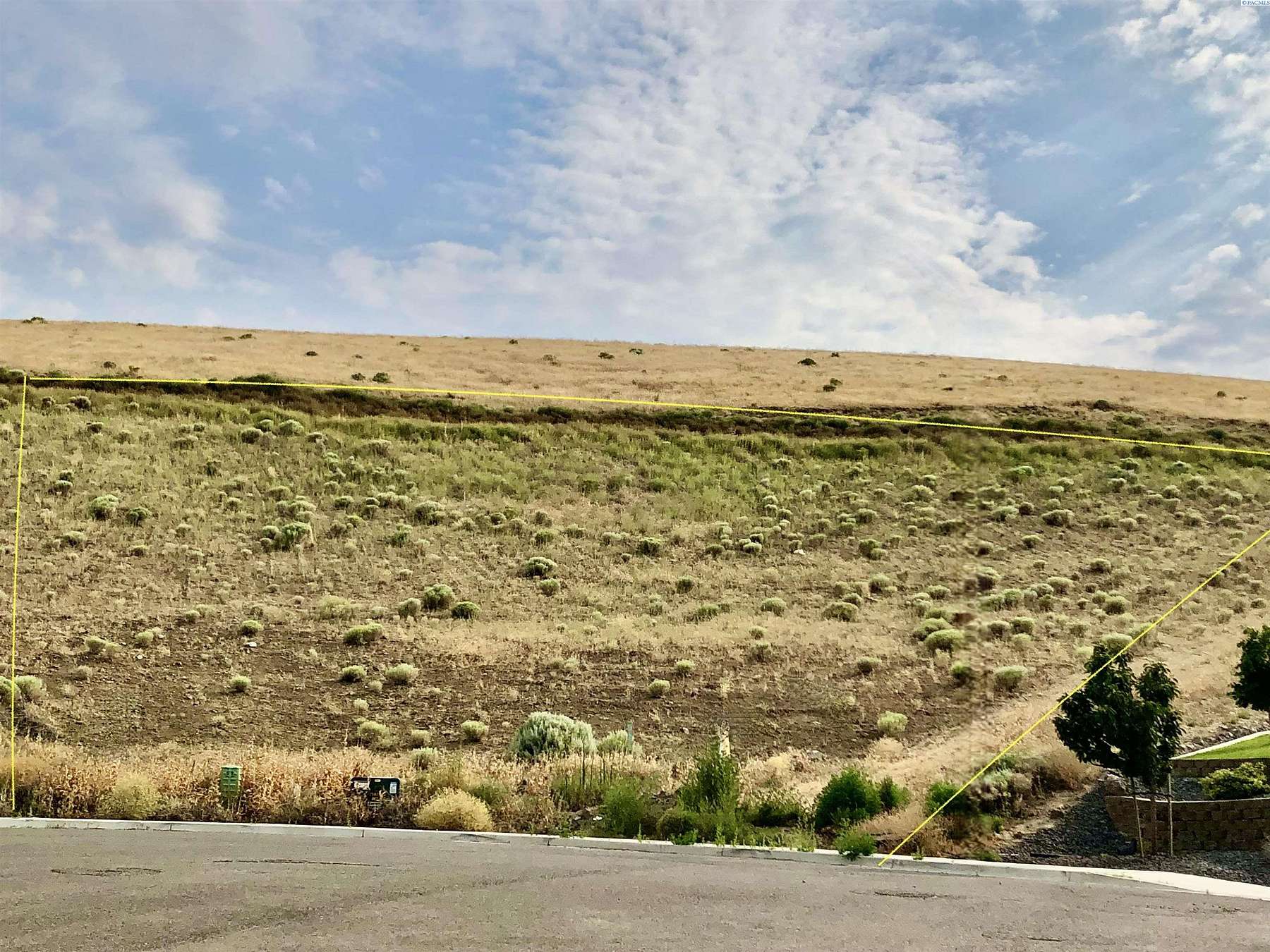 0.56 Acres of Residential Land for Sale in Kennewick, Washington