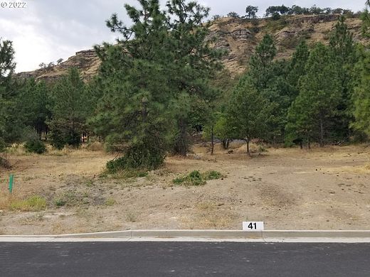 0.18 Acres of Residential Land for Sale in The Dalles, Oregon