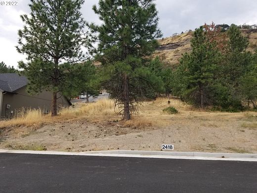 0.18 Acres of Residential Land for Sale in The Dalles, Oregon