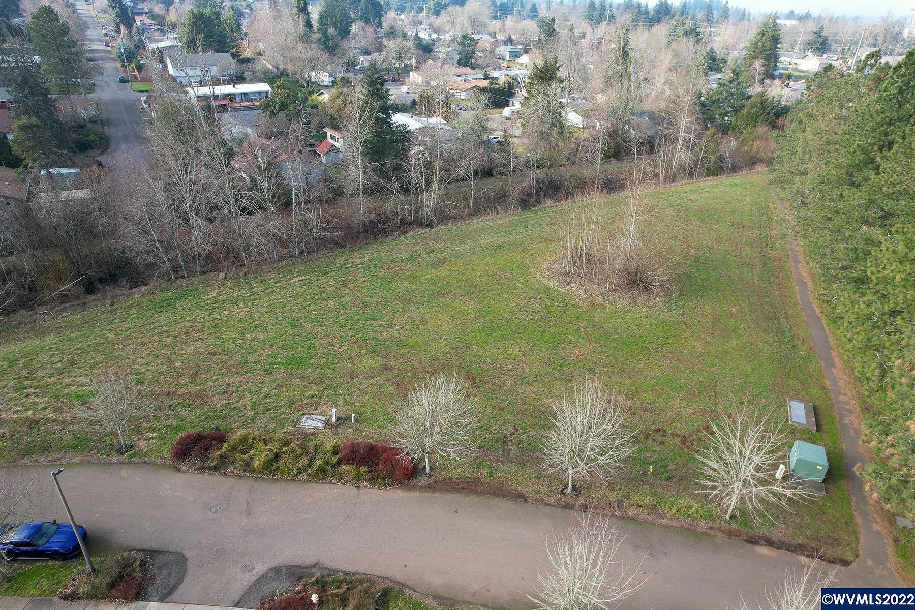 1.3 Acres of Commercial Land for Sale in Salem, Oregon