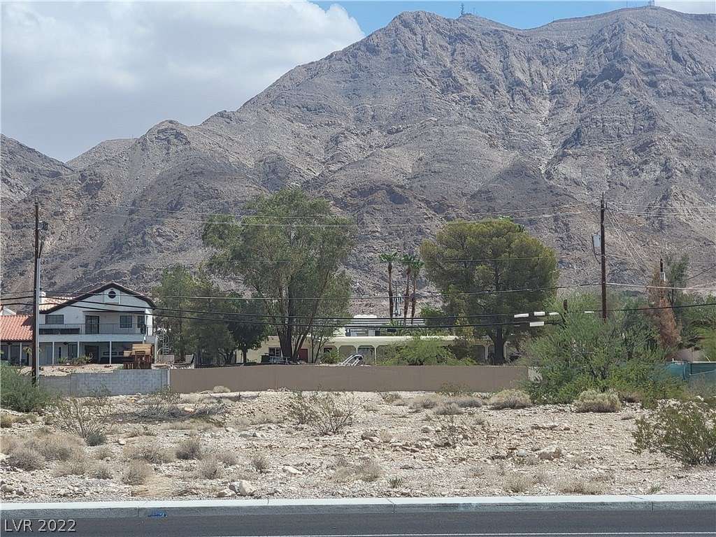 0.86 Acres of Residential Land for Sale in Las Vegas, Nevada