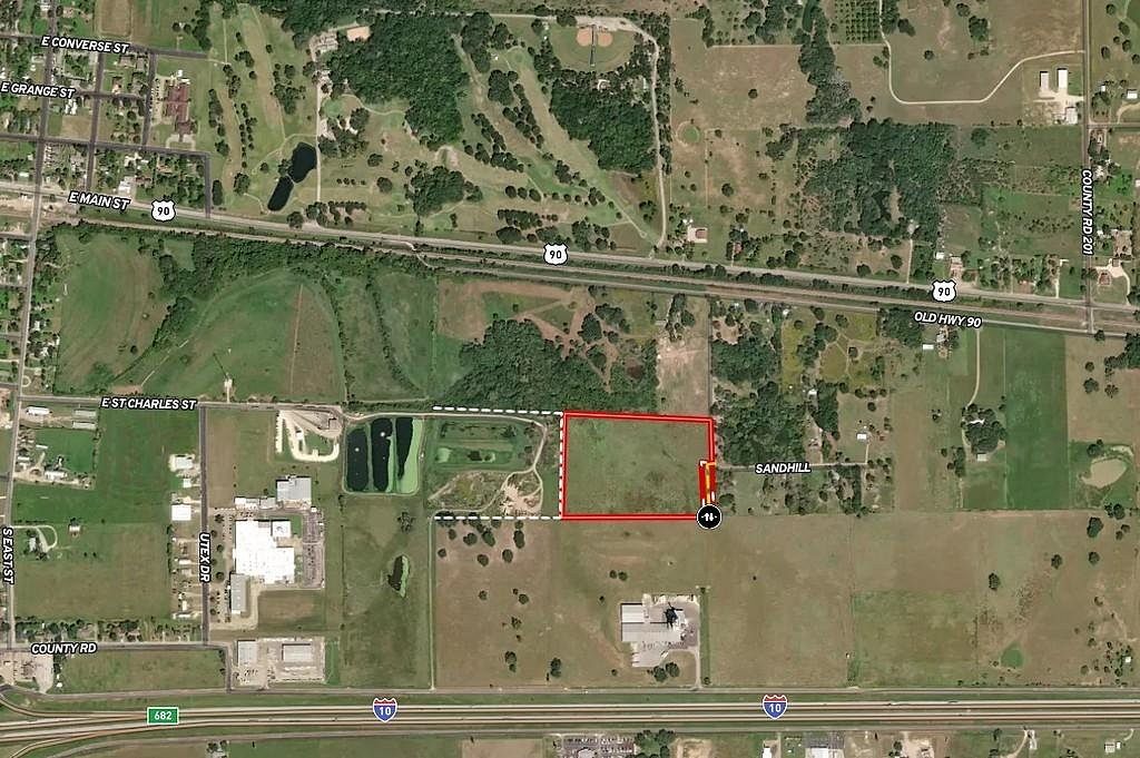 16.3 Acres of Land for Sale in Weimar, Texas