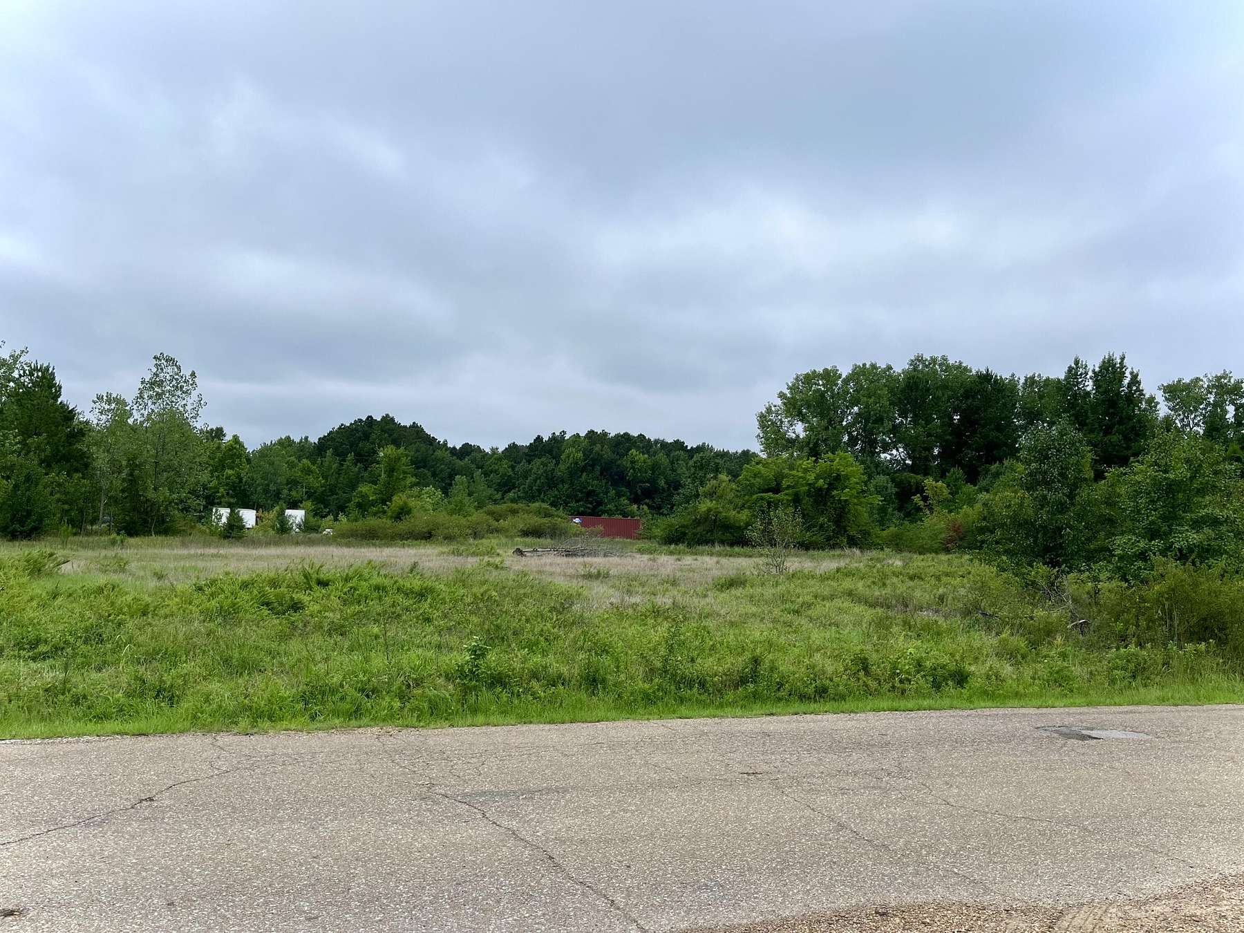 5.3 Acres of Commercial Land for Sale in Columbus, Mississippi