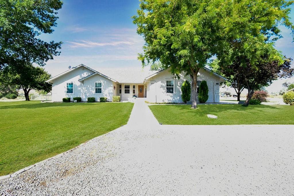 3 Acres of Residential Land with Home for Sale in Fruita, Colorado